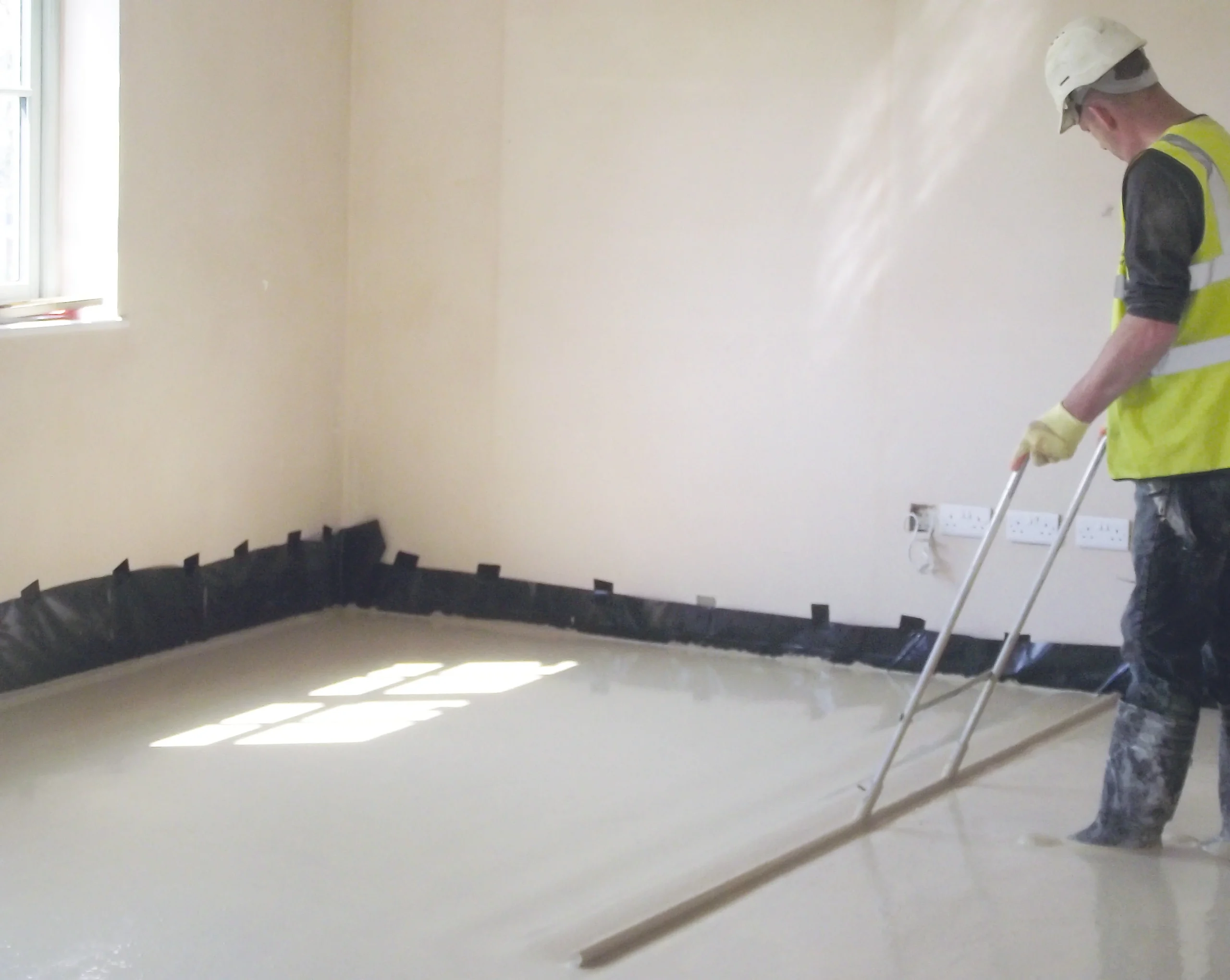 Gypsol screed - mineral products for construction
