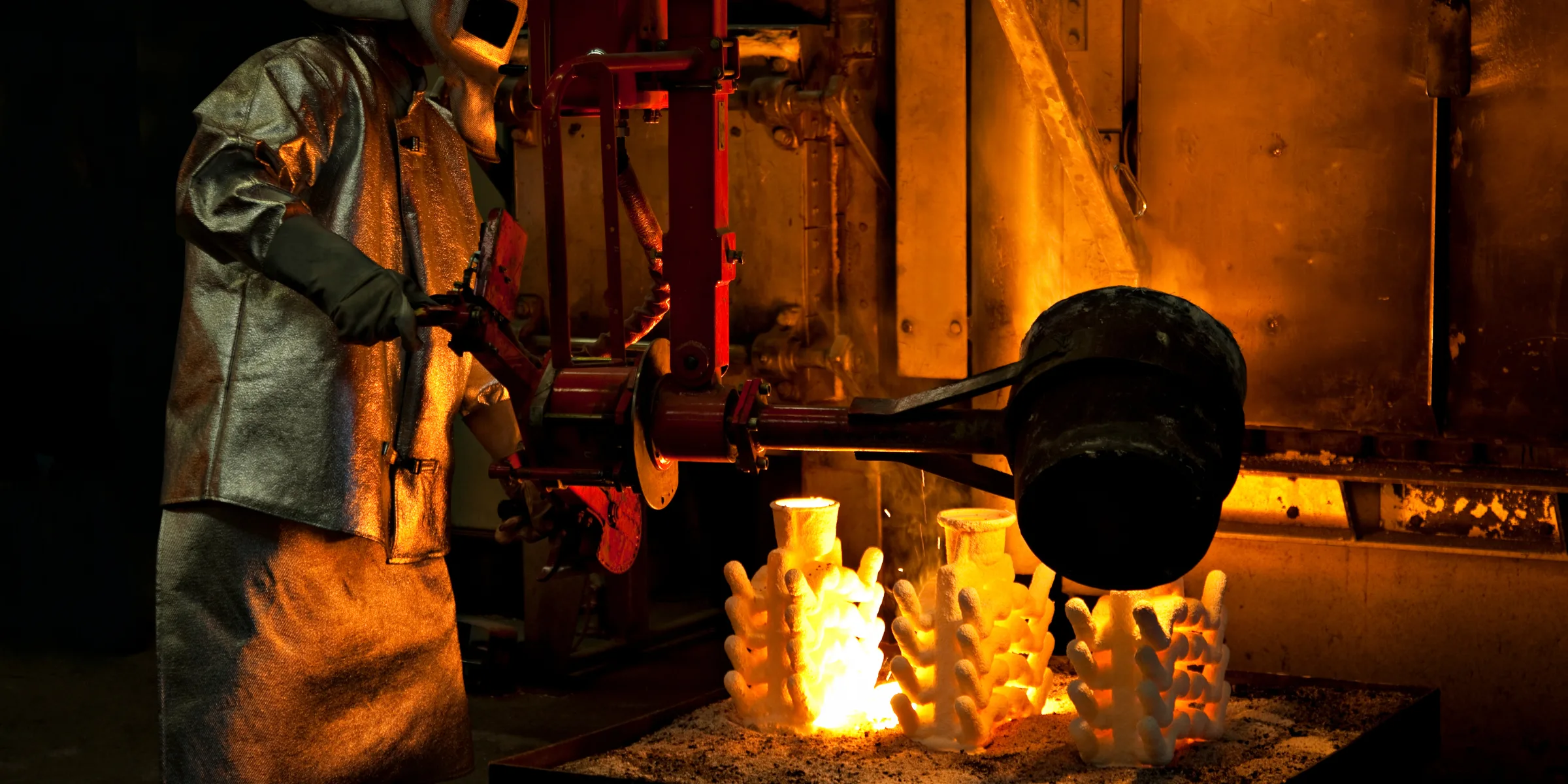 an image showing foundry mould and casting