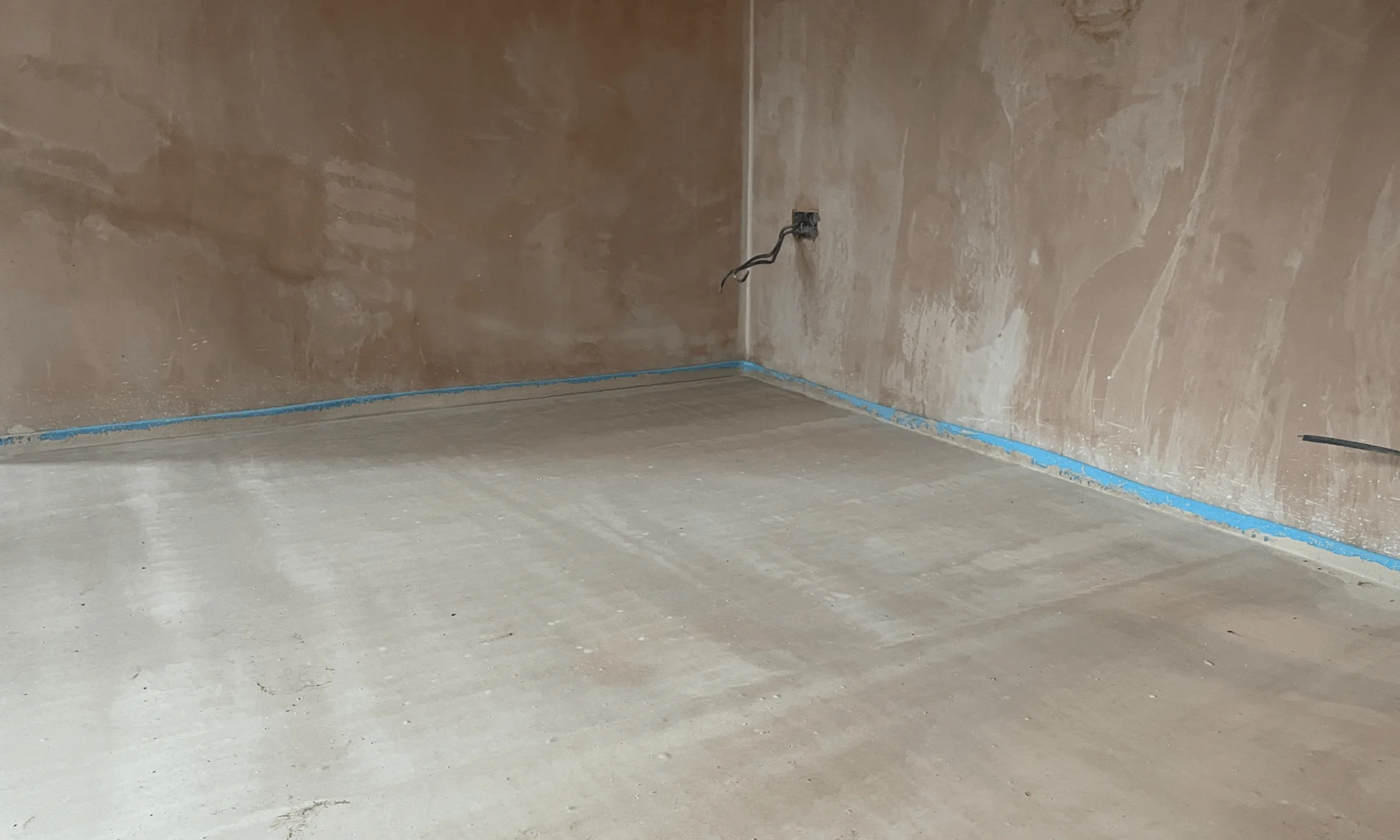 an image to show zero laitance floor screed