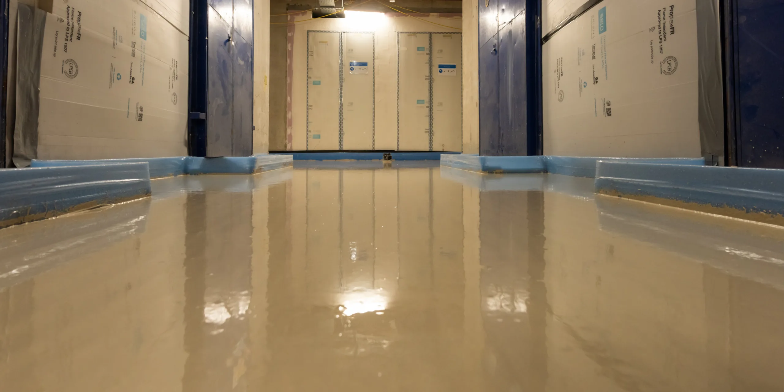 an image showing screed installation complete and drying process