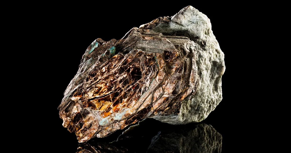 an image showing our responsible mica phlogopite micafort